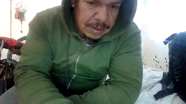 Oskr2024XXX online show from 12/13/25, 08:04