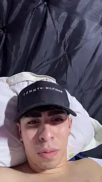 michaell twinkk online show from 05/04/26, 01:09