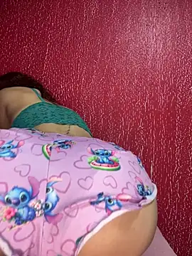 Snapshot of gabrielasausa30 chatting on 06/14/26, 02:24 gabrielasausa30 online show from 06/14/26, 02:24