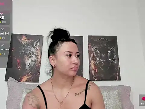 Snapshot of AngelMartinss chatting on 05/01/26, 02:22 AngelMartinss online show from 05/01/26, 02:22