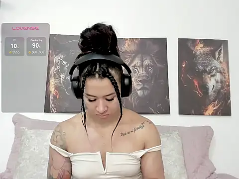 Snapshot of AngelMartinss chatting on 05/30/26, 04:01 AngelMartinss online show from 05/30/26, 04:01