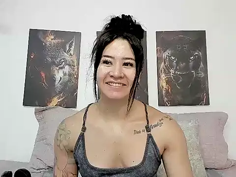 Snapshot of AngelMartinss chatting on 05/11/26, 02:56 AngelMartinss online show from 05/11/26, 02:56