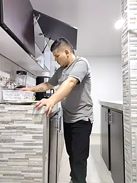 ian charmboy online show from 04/15/26, 01:00