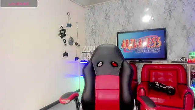  Isabella Castro online show from 04/25/26, 03:09