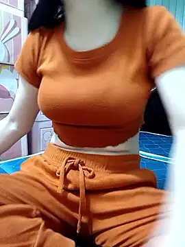 -Tiranly- online show from 04/15/26, 06:52