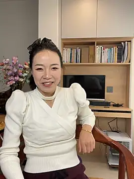 fafade2588 online show from 04/15/26, 03:56