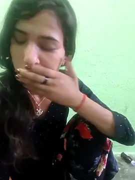 Priya7579 online show from 04/21/26, 02:47