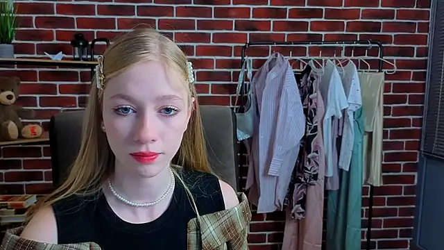 TerriiMiller online show from 04/24/26, 09:33