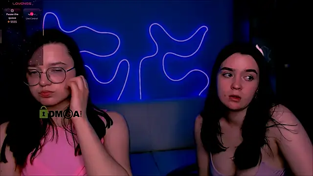 Snapshot of nymira chatting on 05/16/26, 01:48 nymira online show from 05/16/26, 01:48