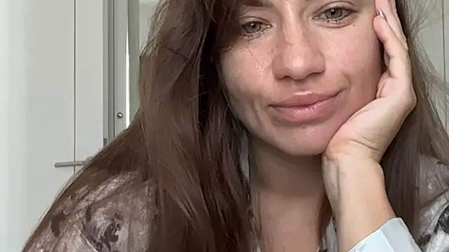 Snapshot of missRorian chatting on 04/16/26, 04:35 missRorian online show from 04/16/26, 04:35