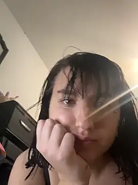 Courtneysinclair online show from 04/14/26, 04:12