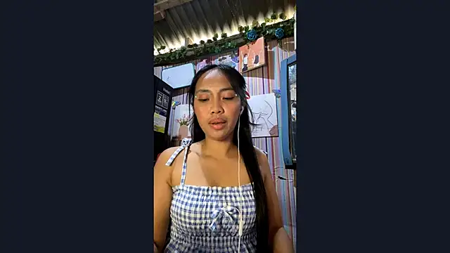 DagnySzeto online show from 04/17/26, 05:10