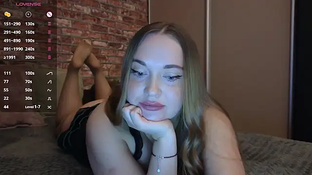 LeryKiss online show from 04/18/26, 02:08