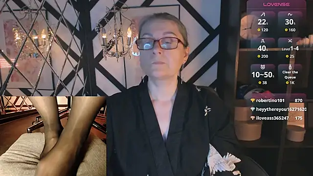 Snapshot of Alexandra_Kind chatting on 05/16/26, 01:59 Alexandra Kind online show from 05/16/26, 01:59