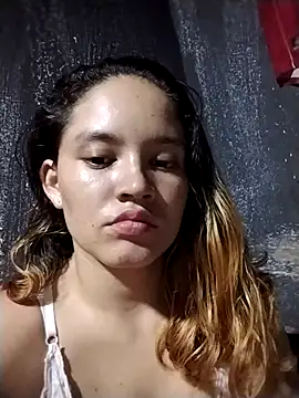 Snapshot of RUBY_HORNY4 chatting on 04/15/26, 02:50 RUBY HORNY4 online show from 04/15/26, 02:50