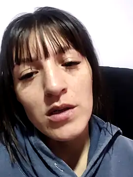 Snapshot of tina_sussy chatting on 04/30/26, 02:02 tina sussy online show from 04/30/26, 02:02