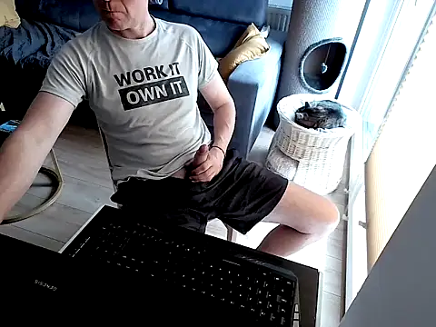 KoneserZmyslow online show from 06/10/26, 11:44