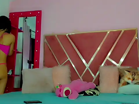 Snapshot of Dollcute_ chatting on 04/27/26, 12:08 Dollcute online show from 04/27/26, 12:08