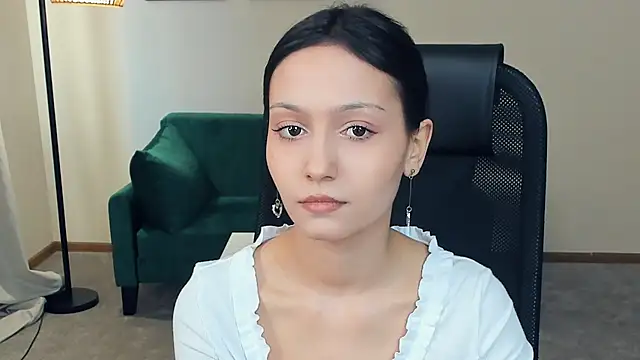 YunEiler online show from 04/15/26, 10:32