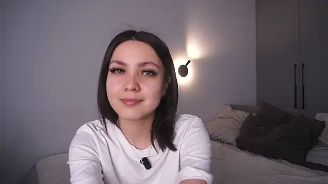 ElviraGounder online show from 04/29/26, 06:06