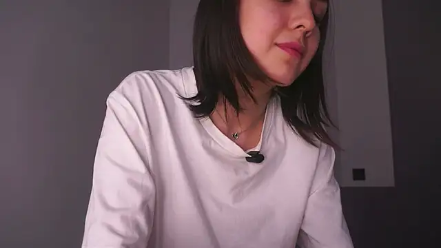 ElviraGounder online show from 04/23/26, 12:29