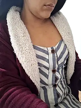 euahotmarii3 online show from 06/22/26, 02:39