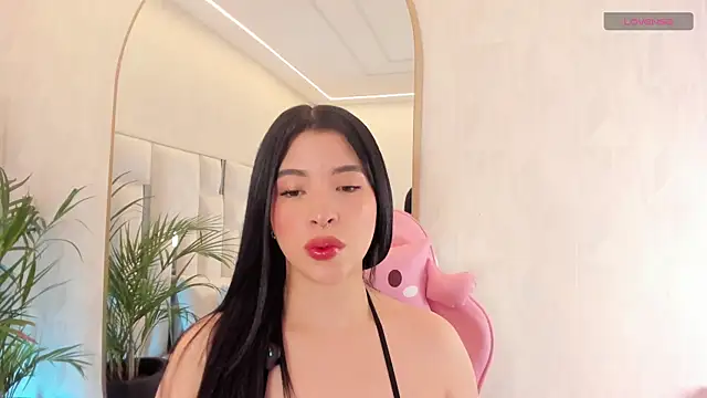 Snapshot of imnikaa_ chatting on 06/30/26, 01:33 imnikaa online show from 06/30/26, 01:33