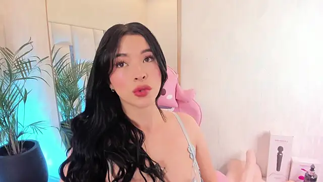Snapshot of imnikaa_ chatting on 06/22/26, 12:35 imnikaa online show from 06/22/26, 12:35
