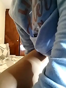 Slender012 online show from 05/16/26, 11:37