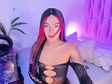 nicolebrunett online show from 05/22/26, 12:36