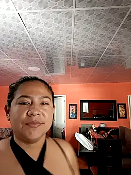 elisa-bebe online show from 04/23/26, 03:35