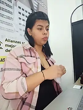 Snapshot of SOFIA-11_ chatting on 06/16/26, 12:49 SOFIA-11 online show from 06/16/26, 12:49