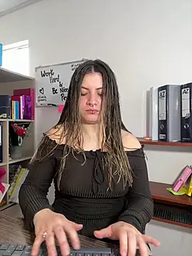 juanitablue online show from 07/15/26, 05:20