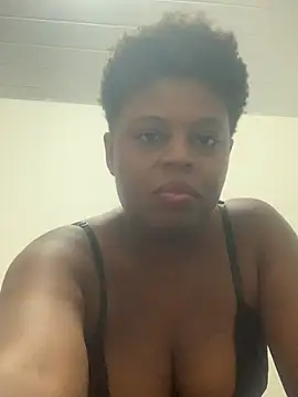 Jennifer3096 online show from 04/14/26, 09:20