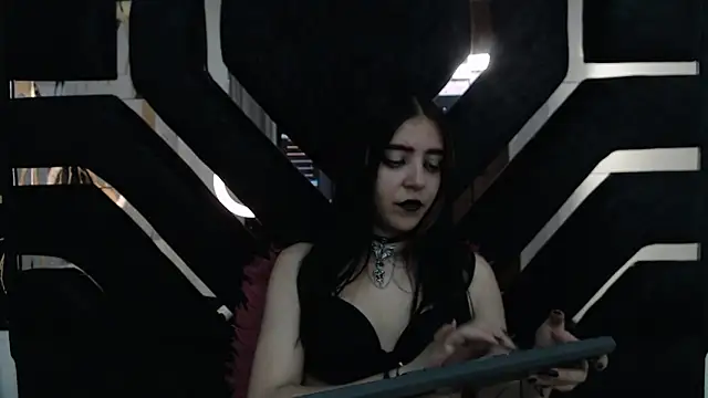 Snapshot of amberblackcs01 chatting on 05/27/26, 01:57 amberblackcs01 online show from 05/27/26, 01:57