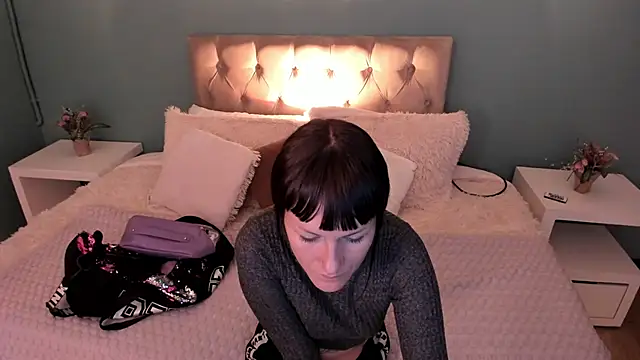 Kim Jeins666  online show from 05/27/26, 12:45