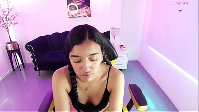 Zoe M00n online show from 05/11/26, 02:45
