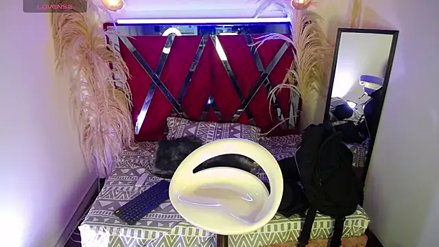 Nickk 21  online show from 05/11/26, 01:12