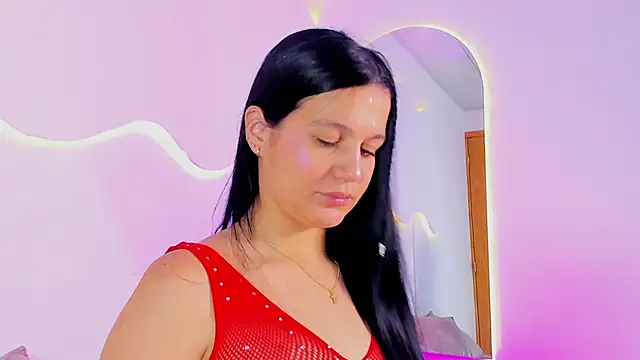 Snapshot of MiaMalcova__ chatting on 05/11/26, 02:45 MiaMalcova online show from 05/11/26, 02:45