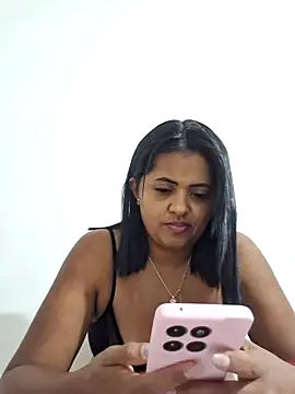 Ayla Phone online show from 04/23/26, 08:43