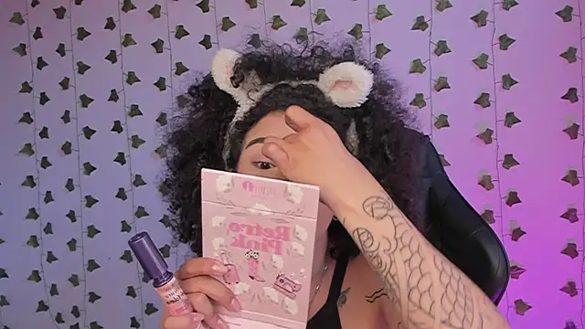 Liaaa 1 online show from 06/12/26, 07:22