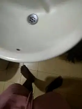 juniorcc123 online show from 04/15/26, 04:40