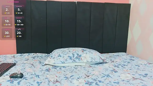 dominikk018 online show from 05/26/26, 12:53