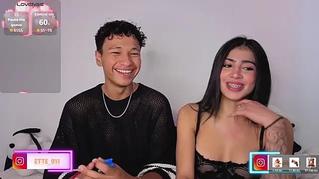 MAIILY MOON online show from 04/23/26, 03:13