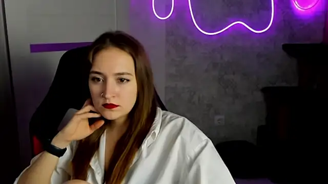 sara rosseee online show from 04/22/26, 04:36