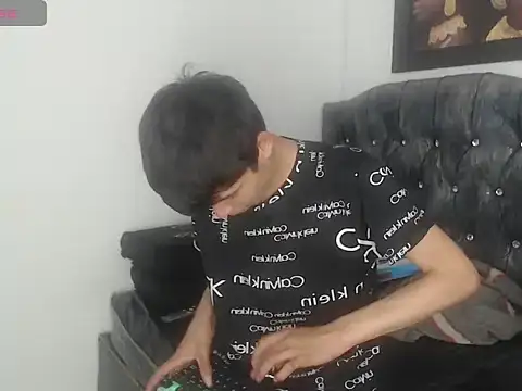 alex it0 online show from 04/21/26, 07:31