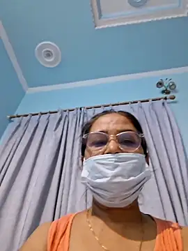 Snapshot of Shalini3456 chatting on 06/03/26, 04:44 Shalini3456 online show from 06/03/26, 04:44