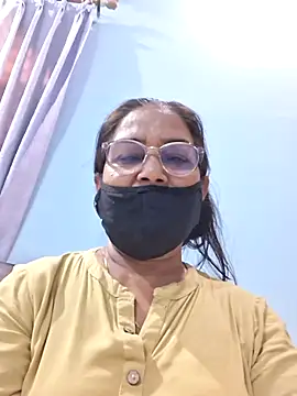 Snapshot of Shalini3456 chatting on 06/03/26, 11:00 Shalini3456 online show from 06/03/26, 11:00