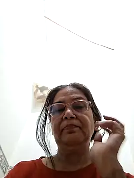 Snapshot of Shalini3456 chatting on 04/28/26, 04:17 Shalini3456 online show from 04/28/26, 04:17