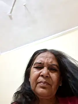 Snapshot of Shalini3456 chatting on 05/04/26, 03:26 Shalini3456 online show from 05/04/26, 03:26